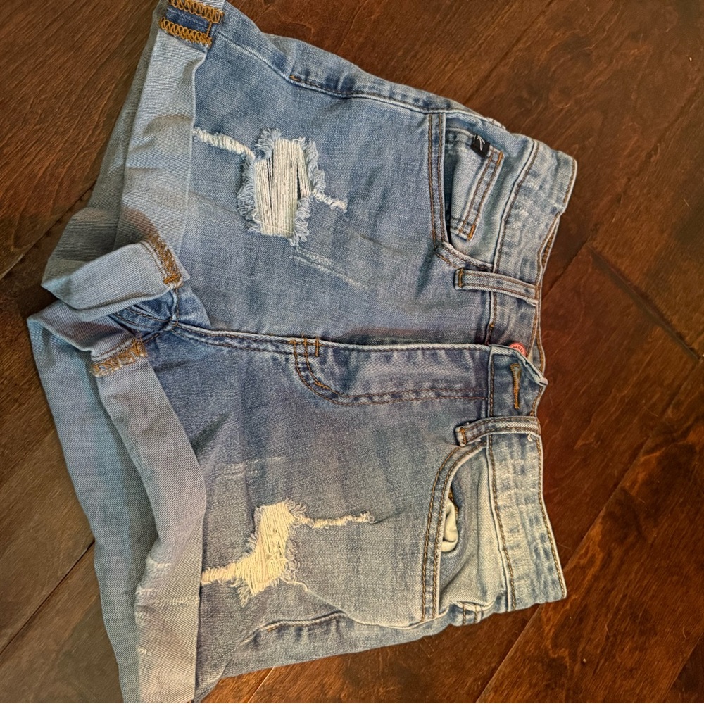 KanCan Light Blue Denim Jeans